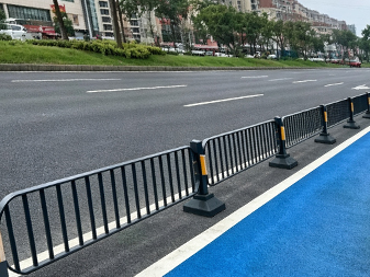 T012  Vehicle and Pedestrian Isolation Barrier (Hollow)
