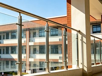 Y055 Stainless Steel Glass Balcony Guardrail