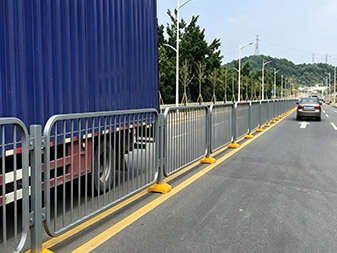 T003  Hong Kong-style guardrail