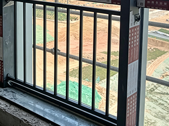 Y065 Window Guarding Railings