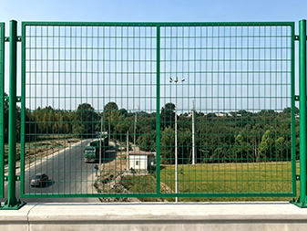 T037  Anti-fall net