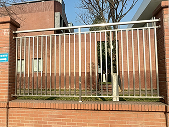 Y049 Stainless Steel School Fence Guardrail